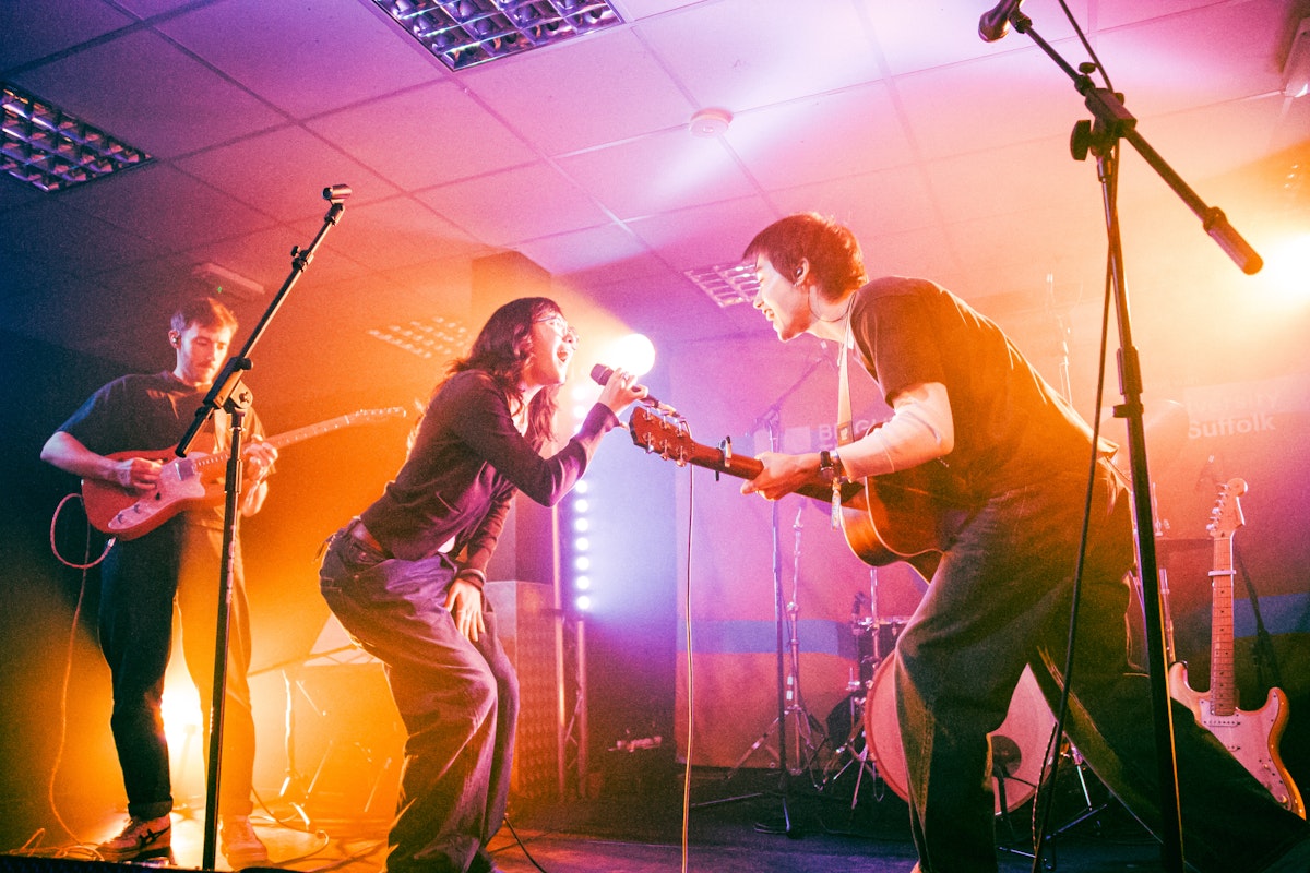Pop duo Esme Emerson performed at The Baths in Ipswich